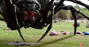 메가 스파이더 포스터 (Big Ass Spider poster)