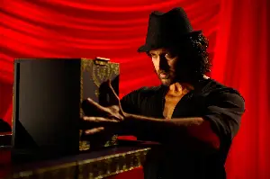 청원 포스터 (Guzaarish poster)