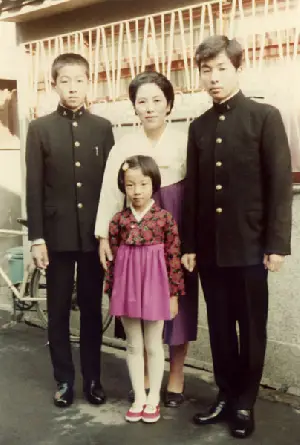 굿바이, 평양 포스터 (Goodbye, Pyongyang poster)