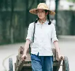 산사나무 아래 포스터 (Under the Hawthorn Tree poster)