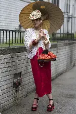 은발의 패셔니스타 포스터 (Advanced Style poster)