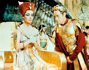 클레오파트라 포스터 (Cleopatra poster)