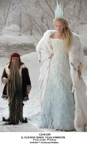 나니아 연대기-사자,마녀 그리고 옷장 포스터 (The Chronicles of Narnia: The Lion, the Witch & the Wardrobe poster)